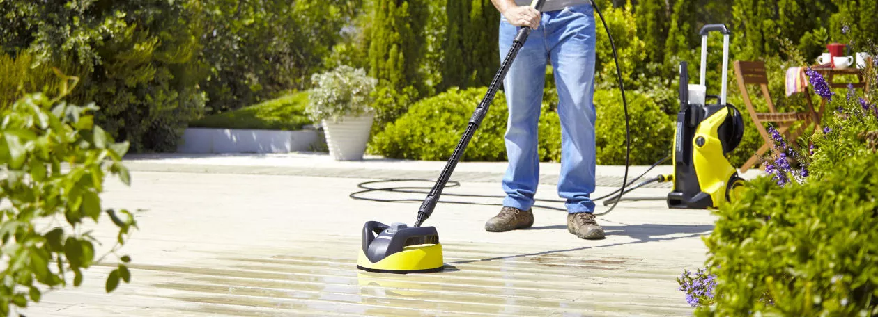 Patio cleaning service